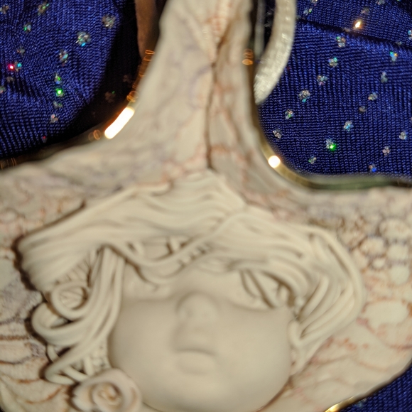 Necklace with Bisque face n bonnet - Picture 4 of 4